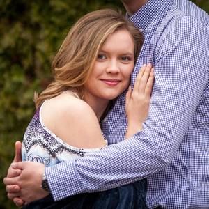 Meet your Posher, Elissa